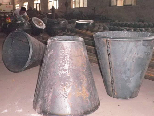 Cone-shaped head